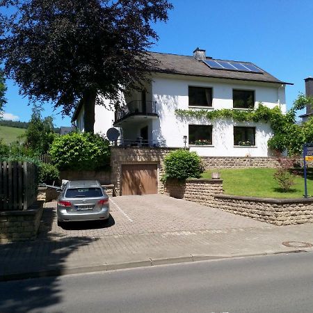 Ferienwohnung Moselblick Bernkastel-Kues Exteriör bild